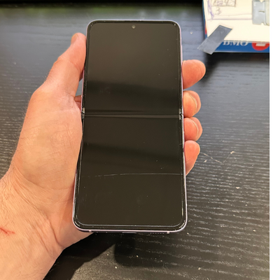 Samsung Galaxy Z Flip 3 de 128 Go **Liquidation**