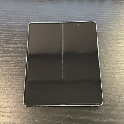 Galaxy ZFold 3 **Liquidation**
